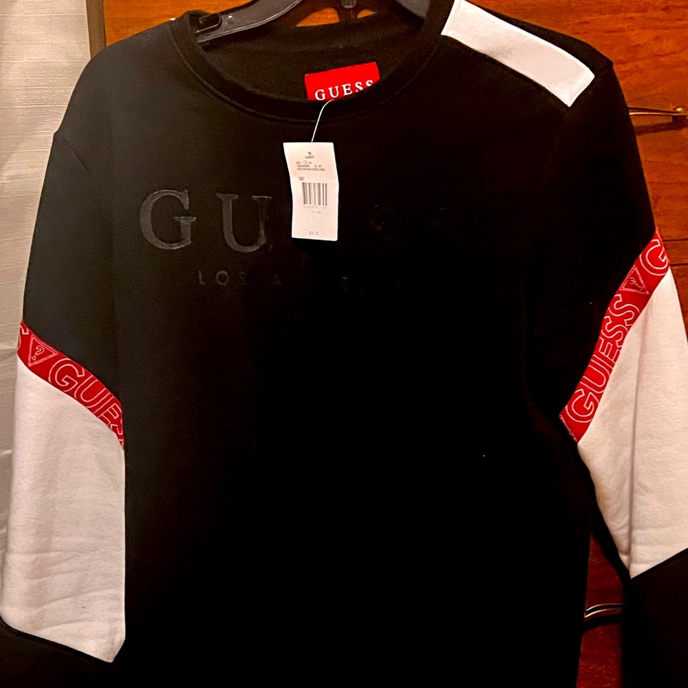 Guess sweater small